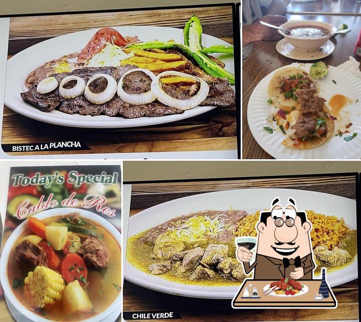 Order meat meals at Taqueria Lago Azul