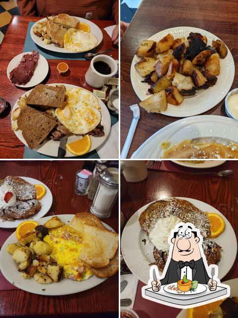 Breakfast Nook in North Haven Restaurant menu and reviews