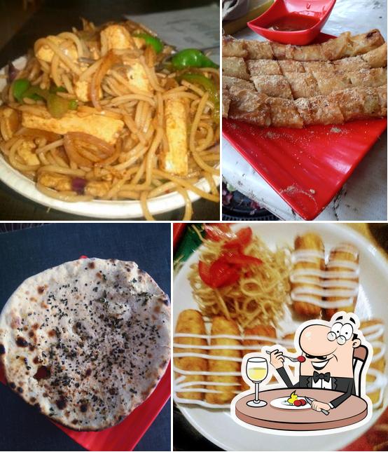 Food at FOOD BOX