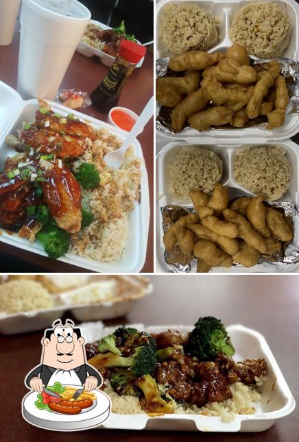 Chinese Wok, 12338 Scarsdale Blvd in Houston Restaurant menu and reviews