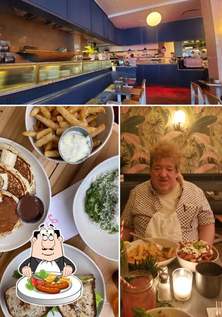 Ruby's Cafe - East Village, 198 E 11th St in New York City - Restaurant ...
