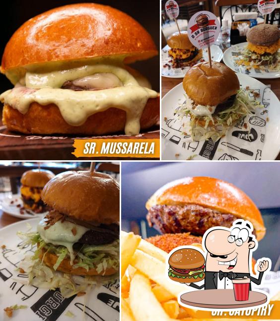 Delicie-se com um hambúrguer no Restaurante & Hamburgueria O SR BURGUER