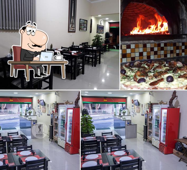 Check out how Rei da Pizza Bella Pizzaria looks inside