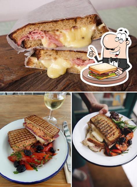 Commmandez un sandwich à ED'S