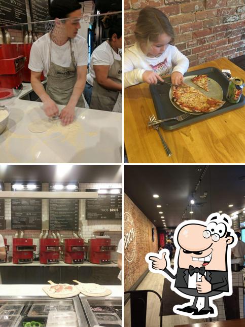 Here's an image of Pizzeria Bros (Old Montreal)