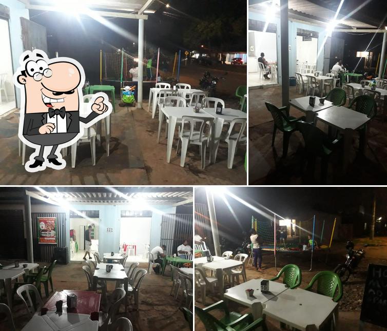 O interior do Pizzaria Ki Pizza