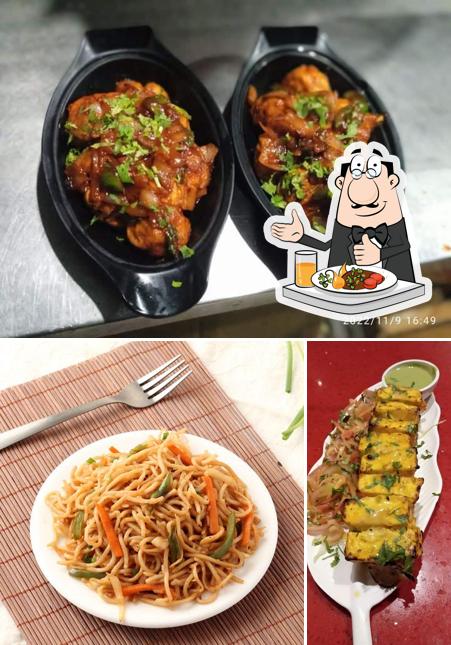 Mom's kitchen & Restro