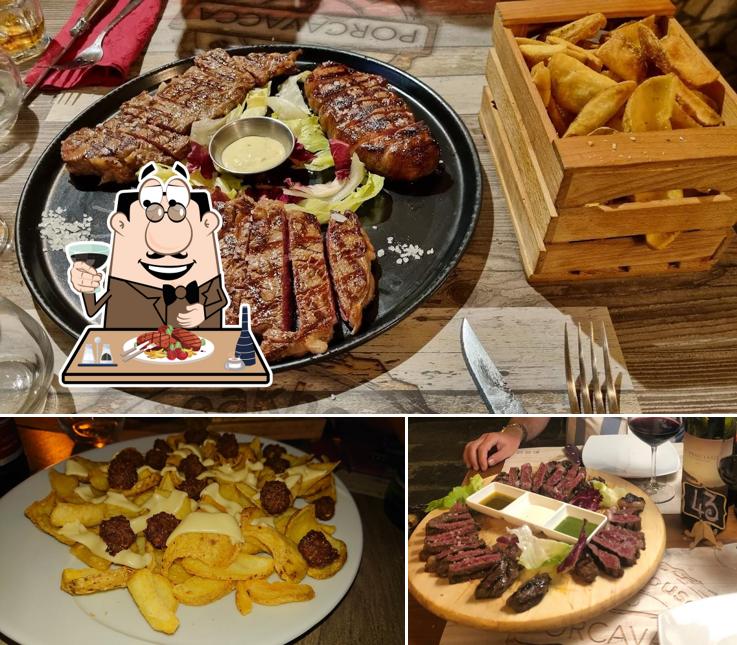 Pasti a base di carne sono disponibili a Porcavacca steakhouse