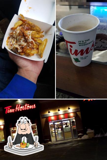 Parmi les différentes choses de la nourriture et la boisson, une personne peut trouver sur Tim Hortons