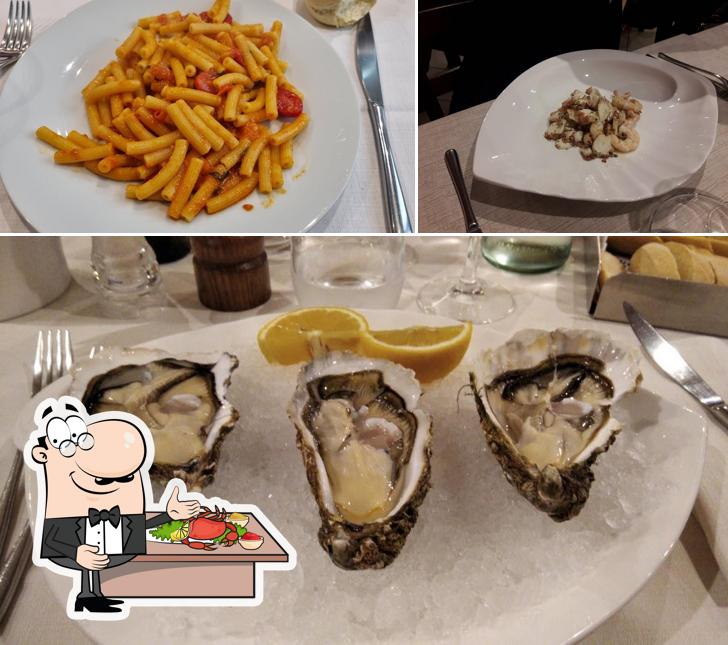 Ordina tra i vari pasti di mare offerti a Osteria del Gallo