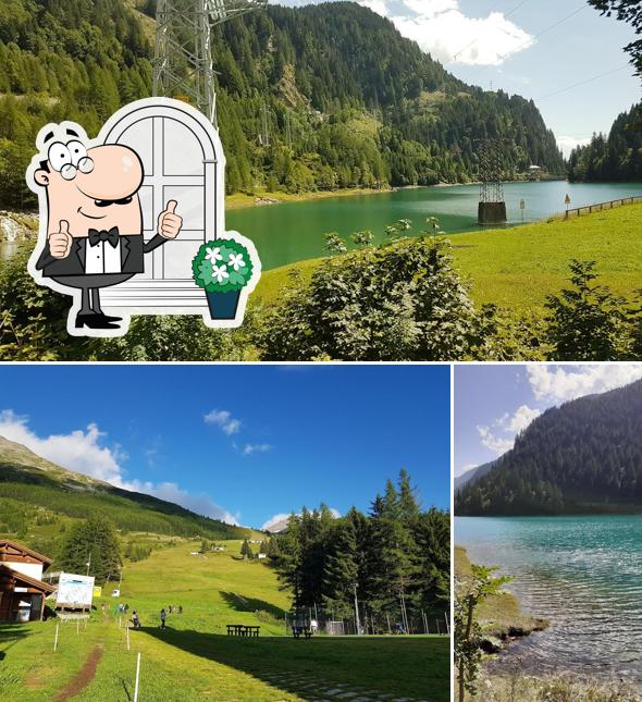 Goditi la vista dagli esterni di Chiosco BarDan