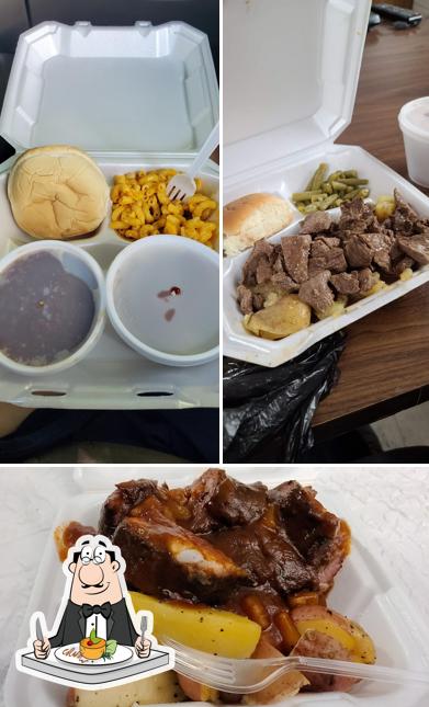 Food at Uncle Rod's BBQ & Catering