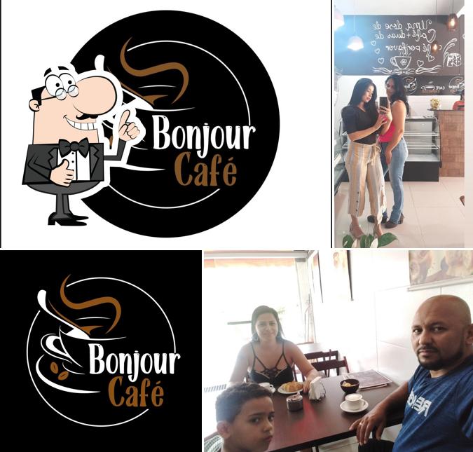 Look at the pic of Bonjour Café