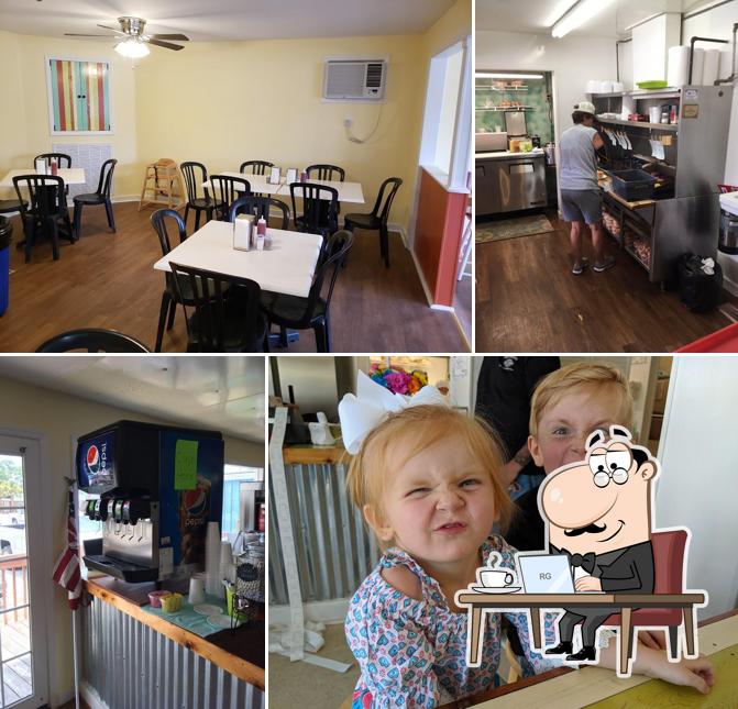 Mankins Causeway Cafe in Holden Beach Restaurant menu and reviews