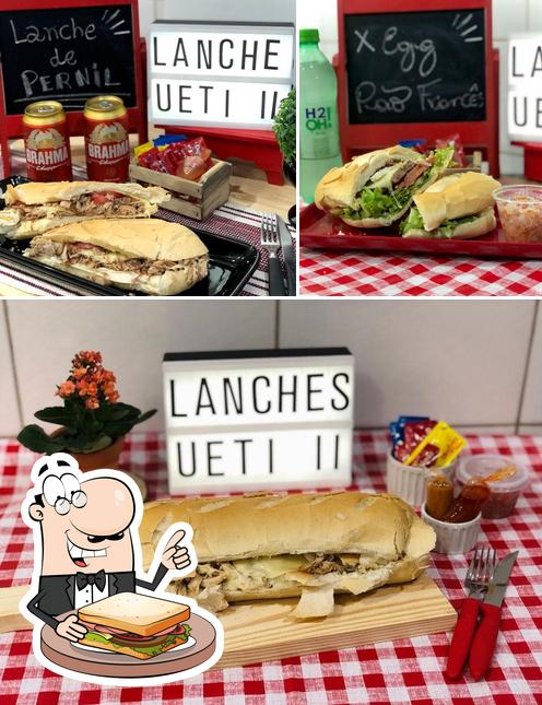 Peça um sanduíche no Lanches Ueti II