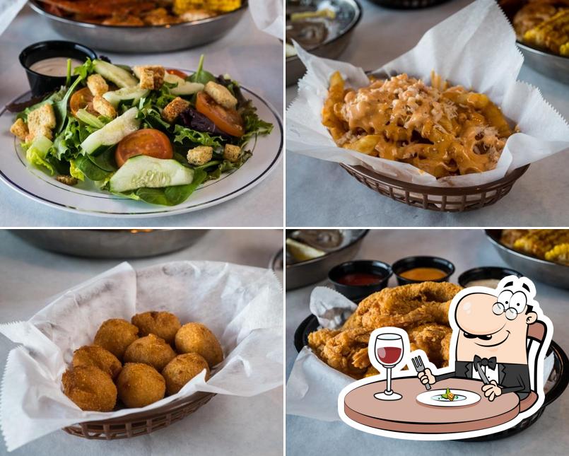 MR KRABS HUT in Lovejoy Restaurant menu and reviews