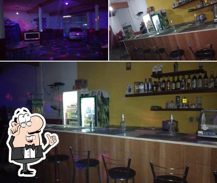 O interior do Bar Do 18