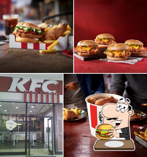 Tómate una hamburguesa en KFC President's Square