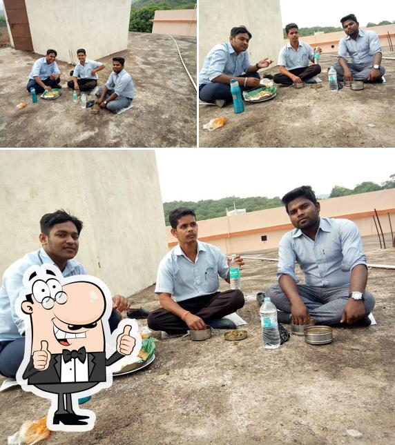Sania Chicken Tikka Center