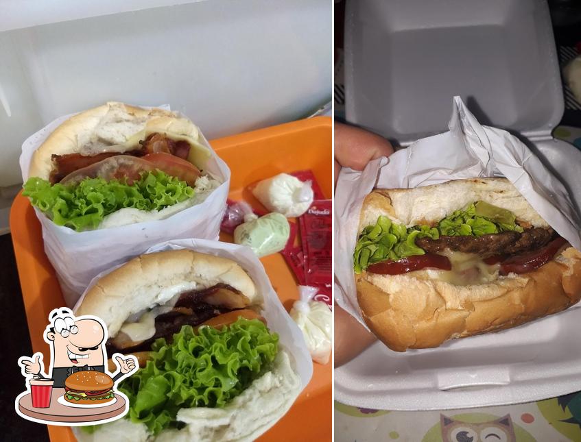 Consiga um hambúrguer no Zeppelin Lanches - Renatinha