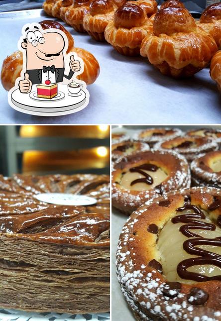 Boulangerie les Co'pains d'abord offers a number of sweet dishes