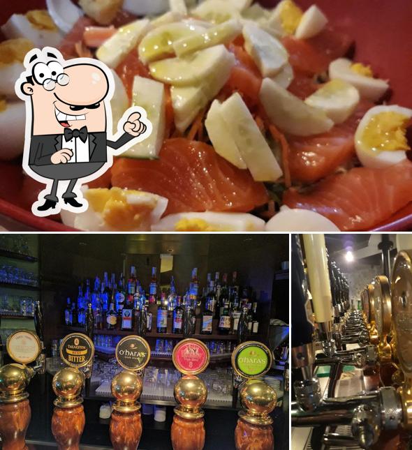 La immagine di esterno e frutti di mare da Ovidius Pub