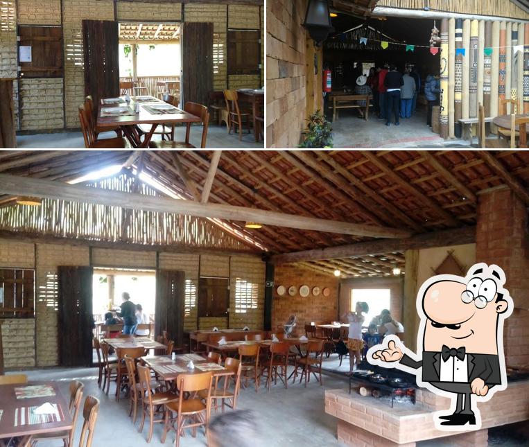 O interior do Restaurante Grão Da Terra Em Pedra Azul ES