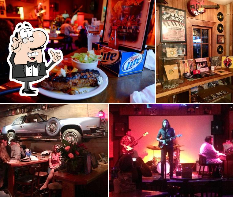 Jerry Lee Lewis' Cafe & Honky Tonk in Memphis - Restaurant menu and reviews