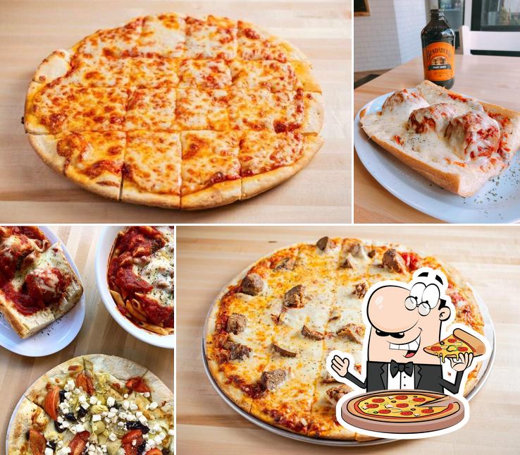 The Little Meatball Pizzeria in Chicago Restaurant menu and reviews
