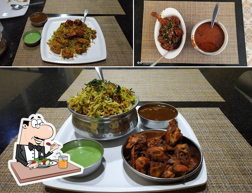"हॉटेल आमंत्रण" Hotel Aamantran ( Nonveg special )