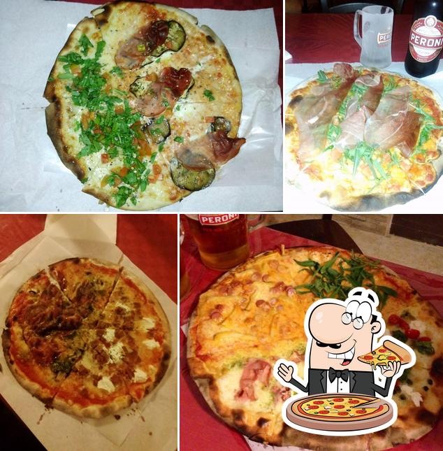 Choisissez des pizzas à Il Grottino Pizzeria