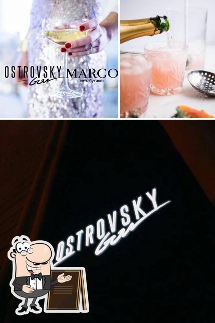 Mira las fotos donde puedes ver exterior y bebida en Ostrovsky Bar