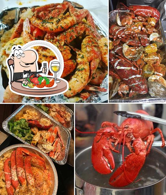 Try out seafood at Seafoodaddictionct