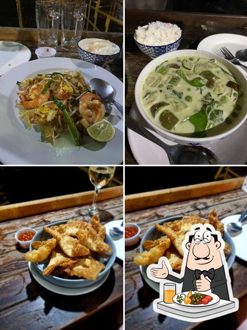Jack's Bar, Bangkok, 62/1 Wat Suan Phlu Alley Restaurant reviews