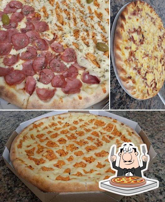 Peça diferentes tipos de pizza