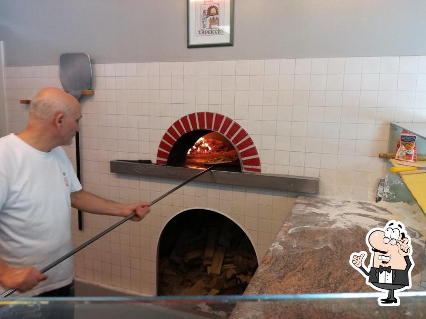 El interior de Pizza Capriccio Di Guida Giovanni