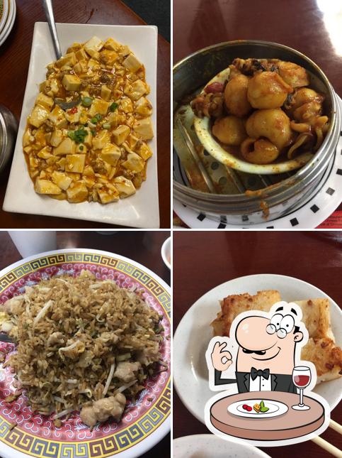 Mandarin Wok in Champaign Restaurant menu and reviews