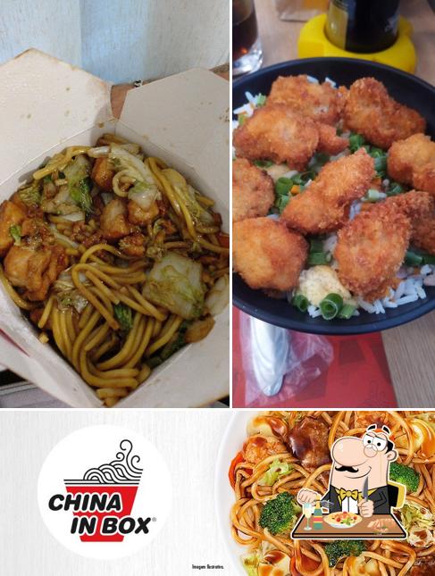Comida en China In Box Alto da XV: Restaurante Delivery de Comida Chinesa, Yakisoba, Rolinho Primavera, Biscoito da Sorte
