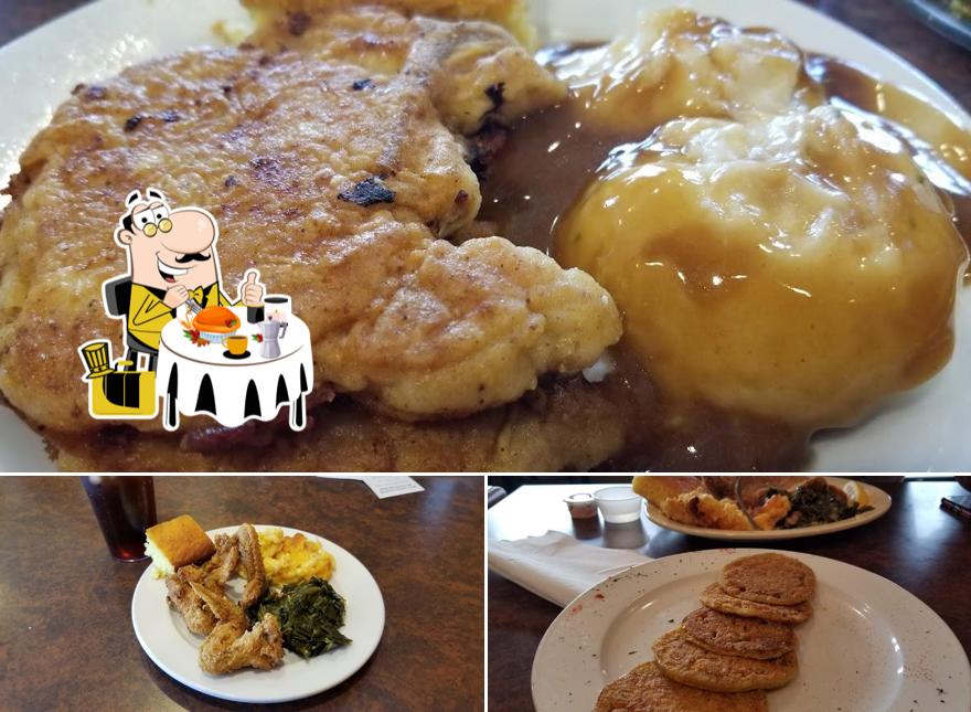 La Glory's Soul Food Café in Columbus Restaurant menu and reviews
