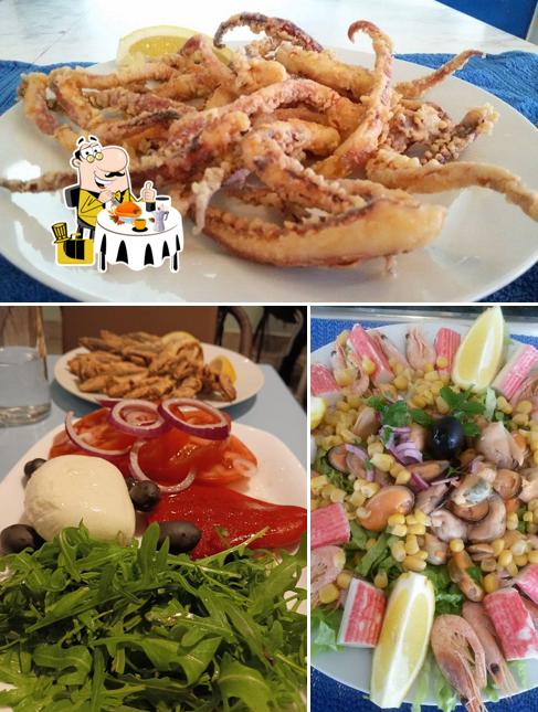 Еда в "Рибен ресторант Синьото"