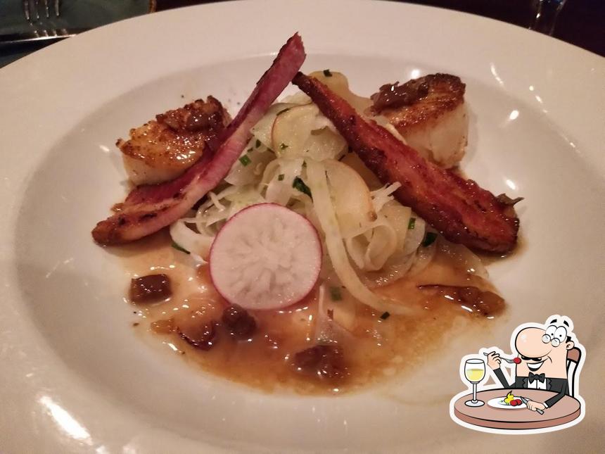 Blue Crab Seafood House, 146 Kingston St in Victoria Restaurant menu and reviews