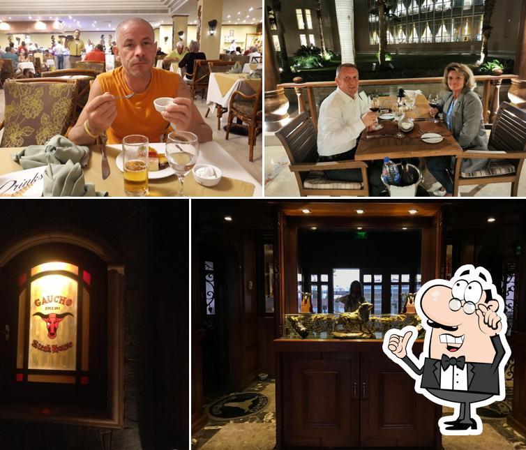 Installez-vous à l'une des tables de Gaucho Steak House