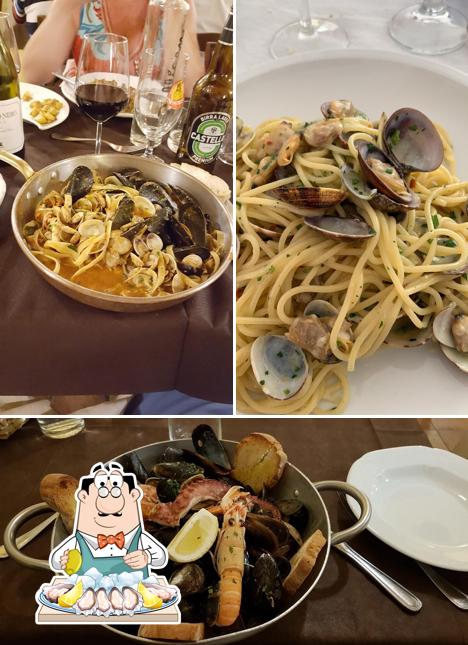 Ordina tra i vari pasti di mare offerti a Osteria del Pesce Rosso - Ristorante di pesce