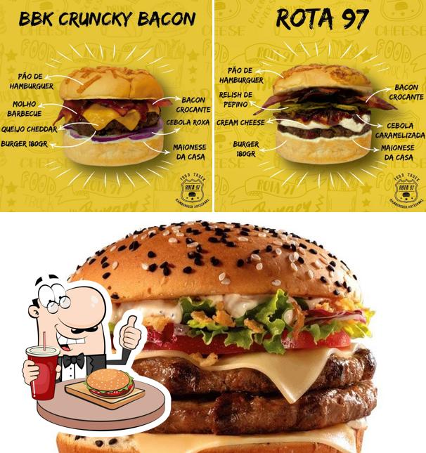 Hambúrguer em Rota 31 Burger