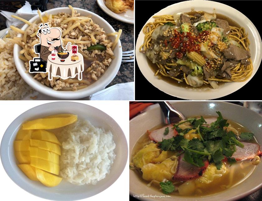 Thai Chili, 2101D N Pine St in Lumberton Restaurant menu and reviews