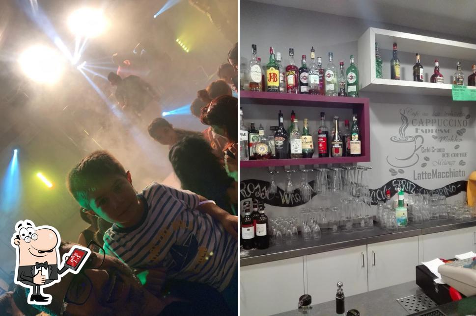 Guarda questa foto di Bar Viana