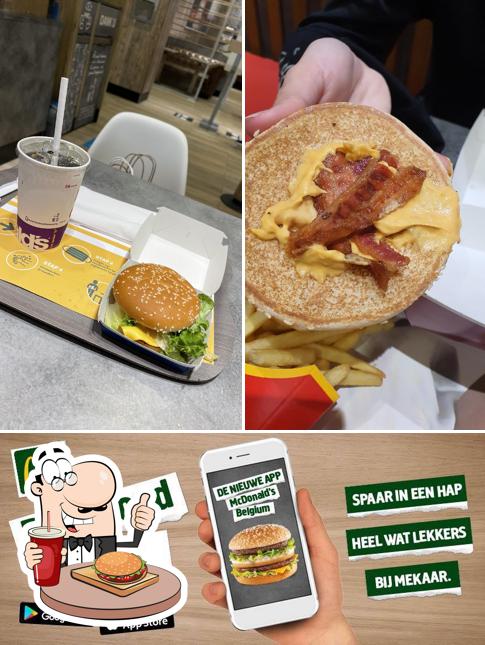 Prenez un hamburger à McDonald's