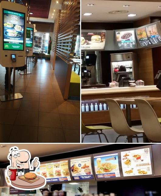 Ordina un hamburger a McDonald's Messina Drive