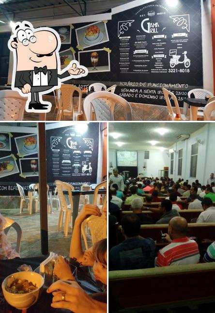 O interior do Gama Grill