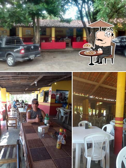 Veja o exterior do Restaurante Galinha Caipira da Dona Mirtes
